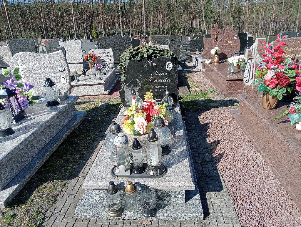 Grób Maria Żmuda