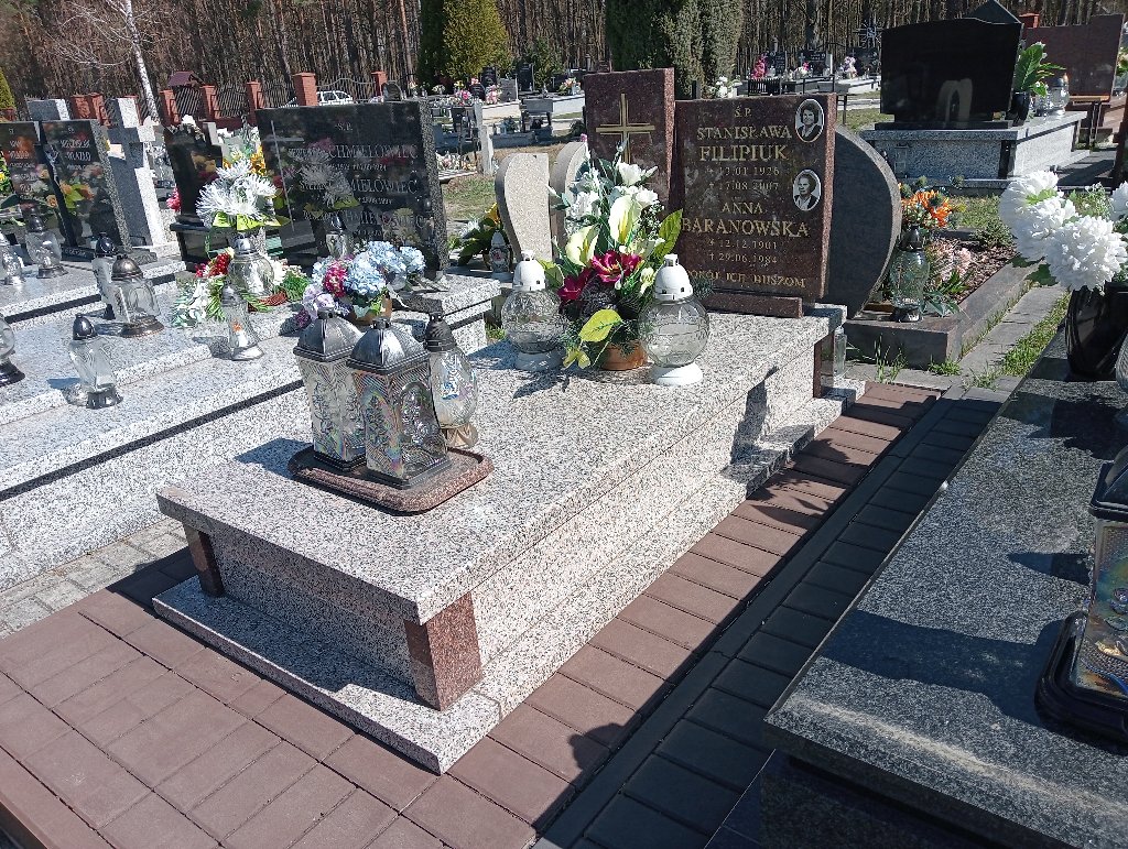 Grób Stanisława Filipiuk