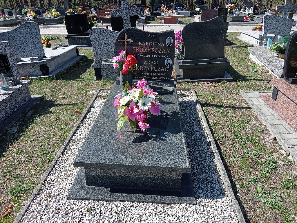 Grób Karolina Skrzypczak