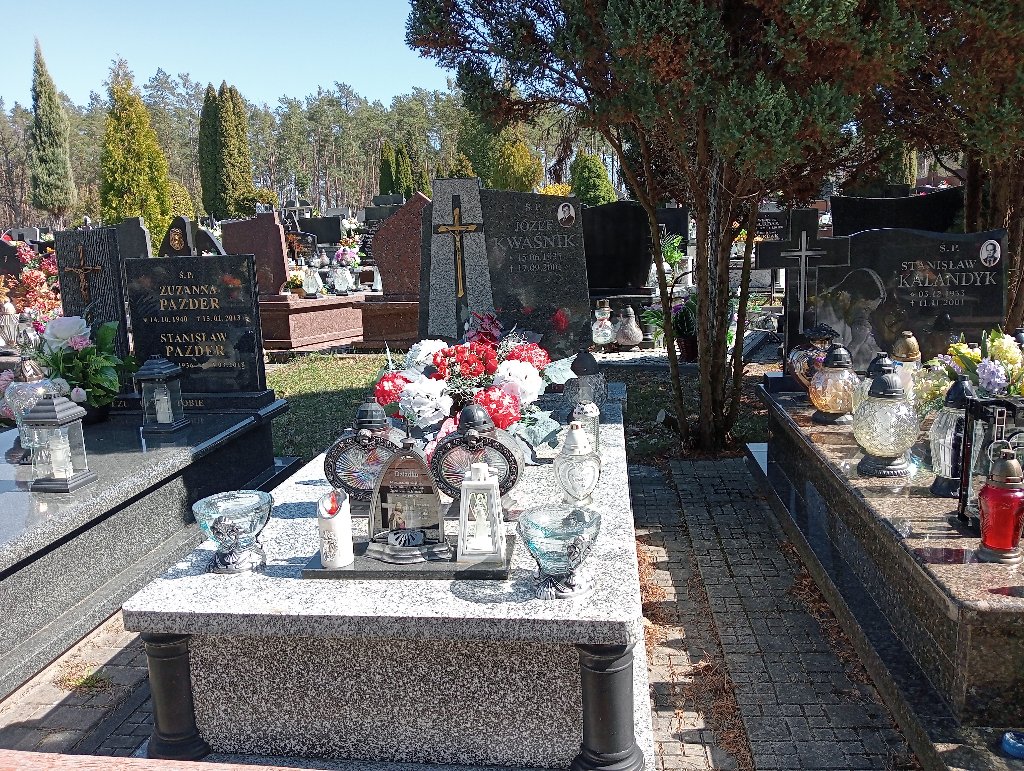 Grób Cecylia Kwaśnik 