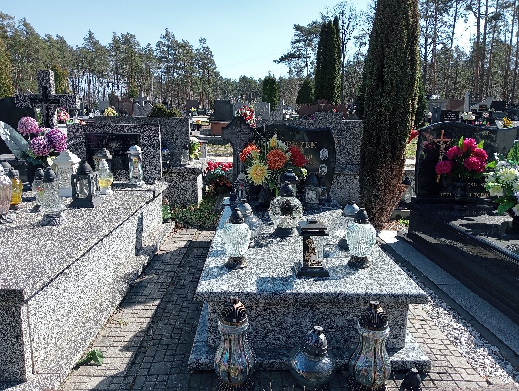 Grób Sylwester Ogryzek