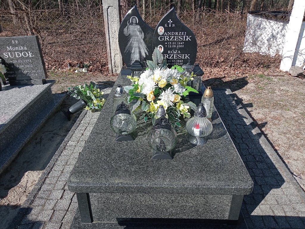 Grób Andrzej Grzesik